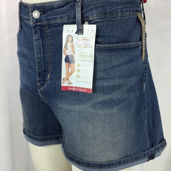 New Levi Signature Stretch Denim Blue Jean Shorts - Picture 2 of 7